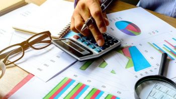 Soát xét thông tin tài chính